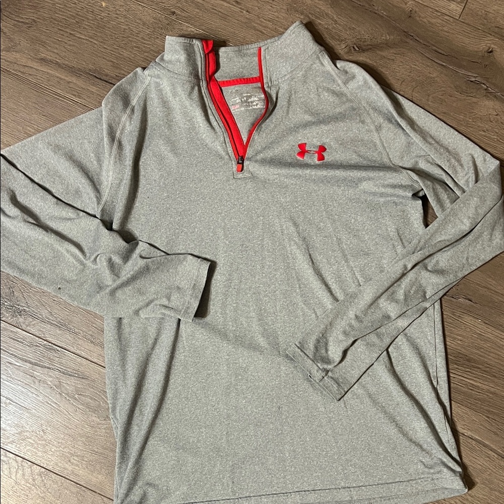 Men’s Under Armour Heather Gray and Red Pullover